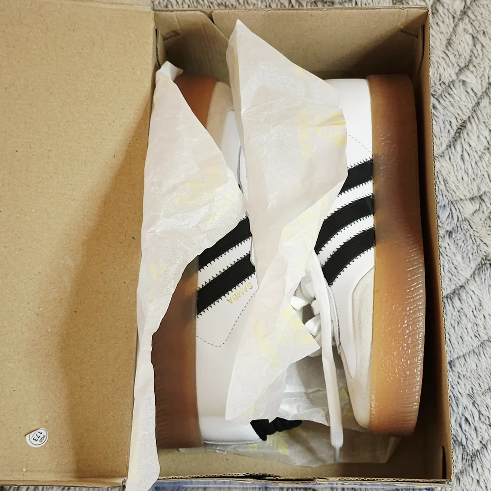 🔥 adidas Originals Sambae Platform Sneakers - White/Black/Gum - Women’s Size 7 - Picture 7 of 7